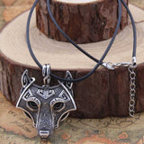 Viking Wolf Head Pendant Necklace.